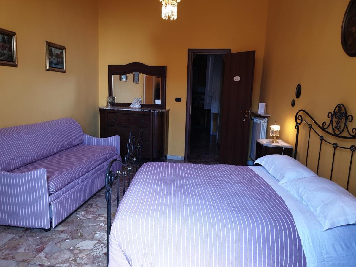 مبيت وإفطار نابولي A Casa Di Mamma المظهر الخارجي الصورة